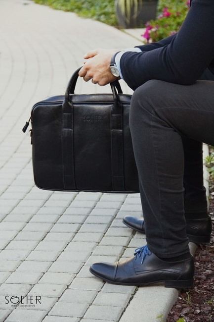 Skórzana torba męska na laptopa Solier czarna